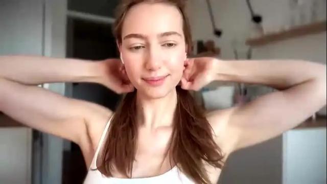 Image 10 of solar_bella Stream on Chaturbate on 1 month ago