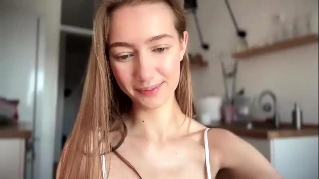 Image 6 of solar_bella Stream on Chaturbate on 1 month ago