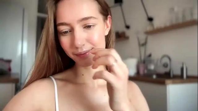 Image 7 of solar_bella Stream on Chaturbate on 1 month ago