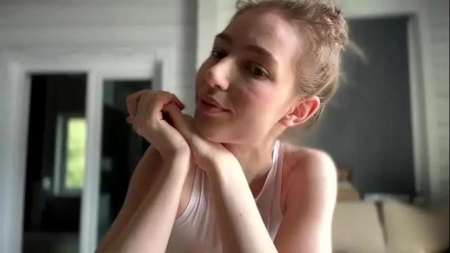Image 8 of solar_bella Stream on Chaturbate on 11 days ago