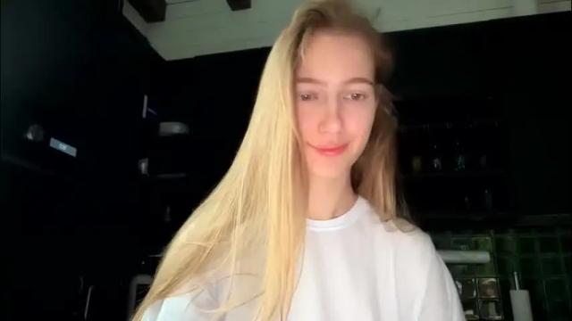 Thumbnail 1, solar_bella's Stream at Chaturbate, 4 months ago