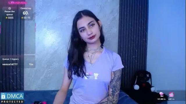 Image 2 of solbeaumont Stream on Chaturbate on 22 days ago