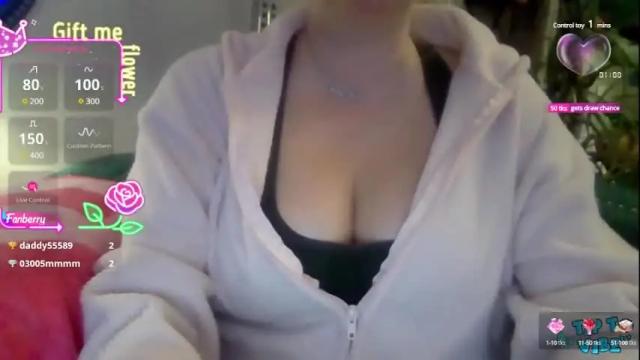 Image 10 of solesticia Stream on Chaturbate on 1 month ago