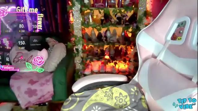 Image 7 of solesticia Stream on Chaturbate on 1 month ago