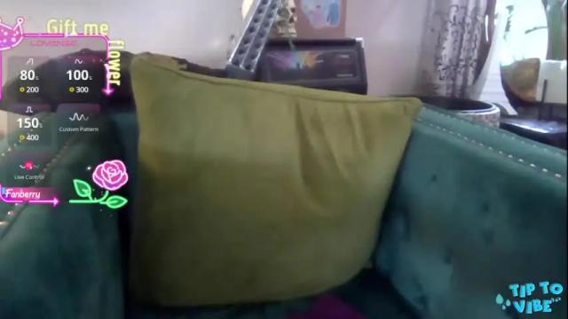 Image 4 of solesticia Stream on Chaturbate on 1 month ago