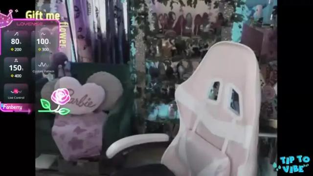 Image 2 of solesticia Stream on Chaturbate on 28 days ago