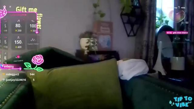Image 3 of solesticia Stream on Chaturbate on 22 days ago