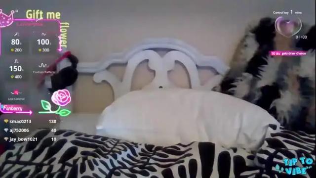 Image 12 of solesticia Stream on Chaturbate on 13 days ago