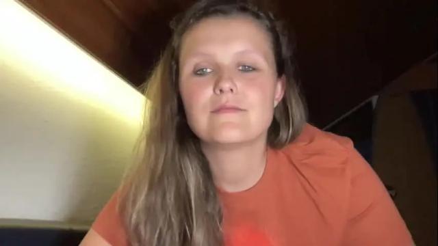 Image 3 of someonesday Stream on Chaturbate on 6 days ago