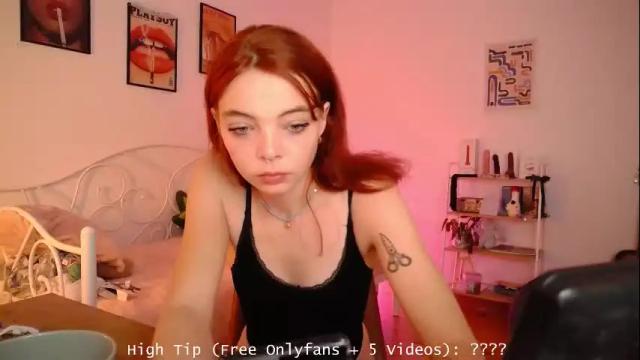 Image 10 of somestonerchic Stream on Chaturbate on 8 days ago