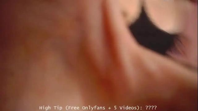 Image 6 of somestonerchic Stream on Chaturbate on 8 days ago