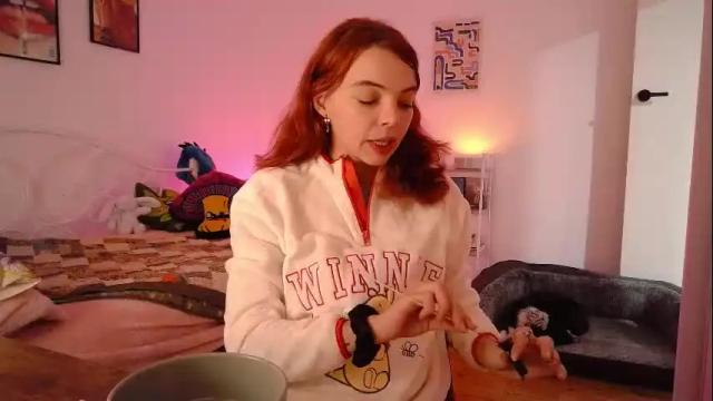 Image 2 of somestonerchic Stream on Chaturbate on 4 months ago