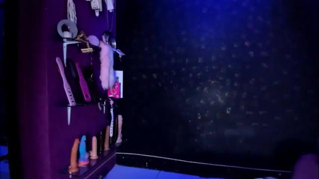 Image 4 of sommer_alexa Stream on Chaturbate on 1 month ago