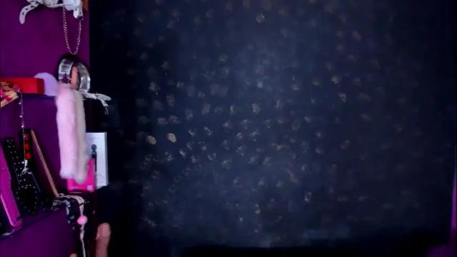 Image 4 of sommer_alexa Stream on Chaturbate on 21 days ago