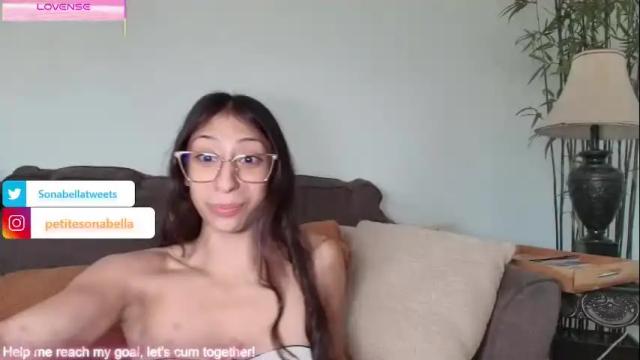 Image 3 of sonabella Stream on Chaturbate on 1 month ago