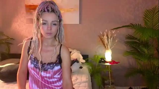 Image 6 of sonasprint Stream on Chaturbate on 1 month ago