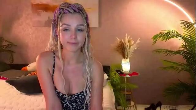 Image 3 of sonasprint Stream on Chaturbate on 1 month ago