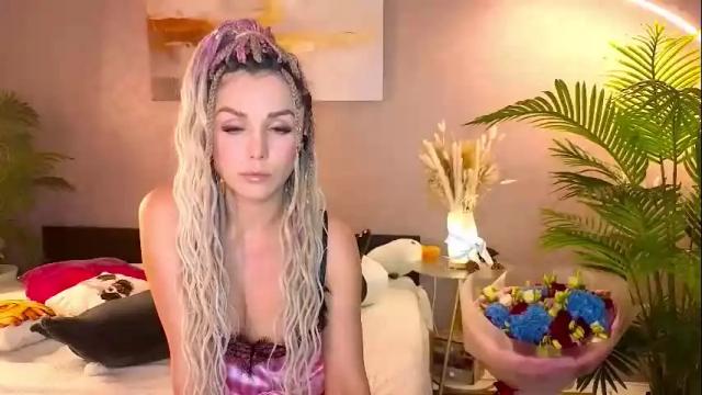 Image 4 of sonasprint Stream on Chaturbate on 10 days ago