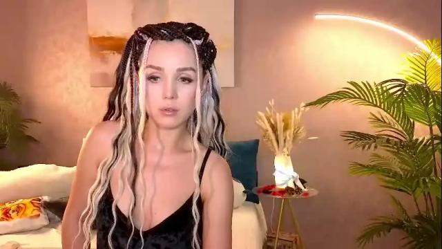 Image 6 of sonasprint Stream on Chaturbate on 6 days ago