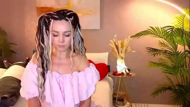 Image 4 of sonasprint Stream on Chaturbate on 5 days ago