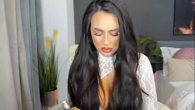 Image 2 of sonia__rey Stream on Chaturbate on 2 months ago