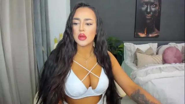 Image 8 of sonia__rey Stream on Chaturbate on 2 months ago
