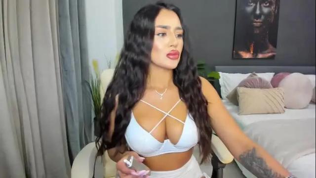 Image 10 of sonia__rey Stream on Chaturbate on 1 month ago