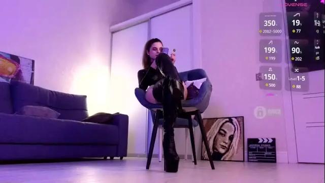 Image 6 of sonia__rose Stream on Chaturbate on 1 month ago