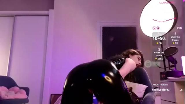 Image 6 of sonia__rose Stream on Chaturbate on 12 days ago