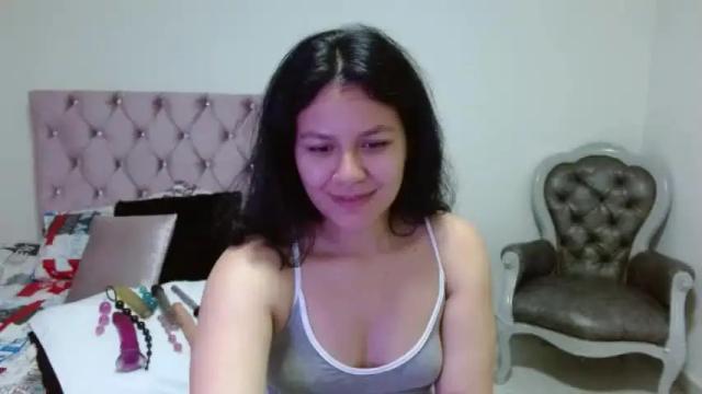 Image 4 of soniafuckboobs Stream on Chaturbate on 20 months ago