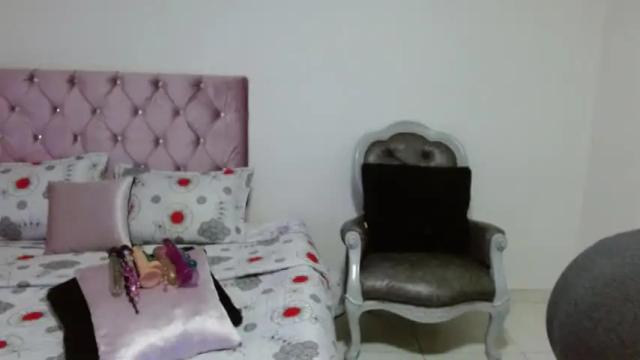 Image 10 of soniaplayass Stream on Chaturbate on 20 months ago