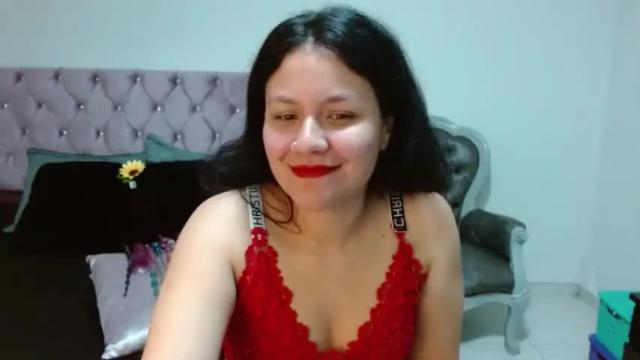 Image 11 of soniaplayass Stream on Chaturbate on 19 months ago