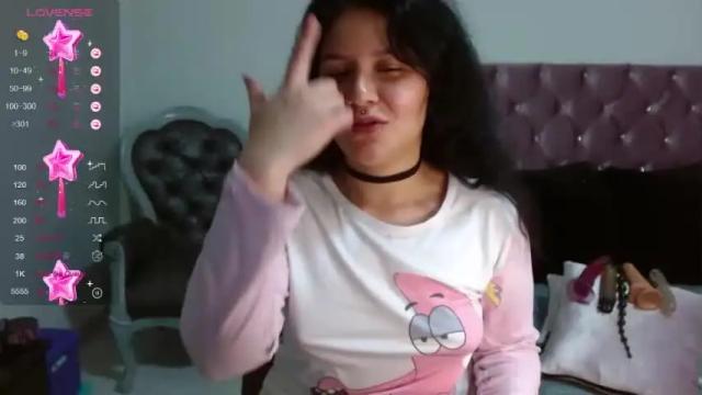 Image 10 of soniaplayass Stream on Chaturbate on 18 months ago