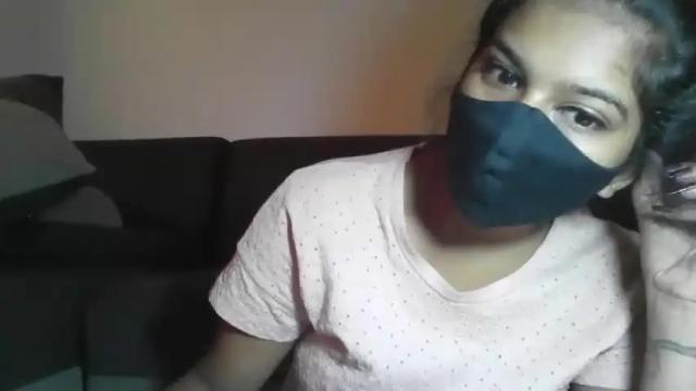 Image 3 of soniashifali4u Stream on Chaturbate on 26 months ago