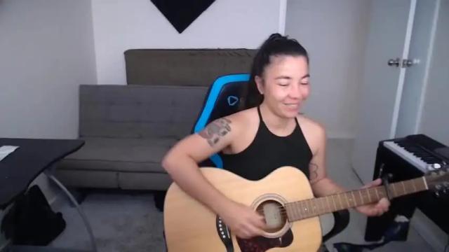 Image 2 of soniess Stream on Chaturbate on 14 months ago