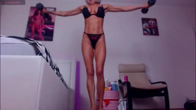 Image 8 of sonjanextray Stream on Chaturbate on 19 days ago