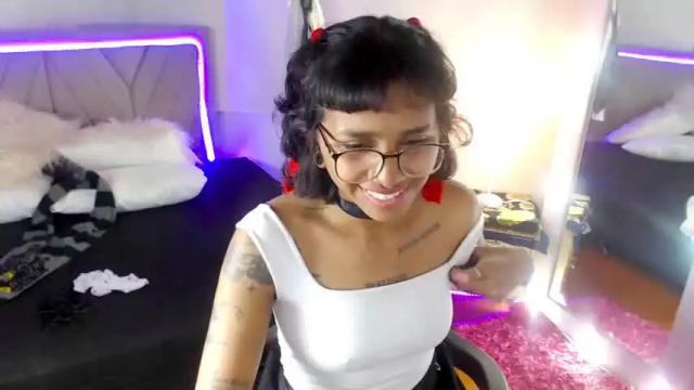 Image 7 of sonnysummerqs Stream on Chaturbate on 13 months ago