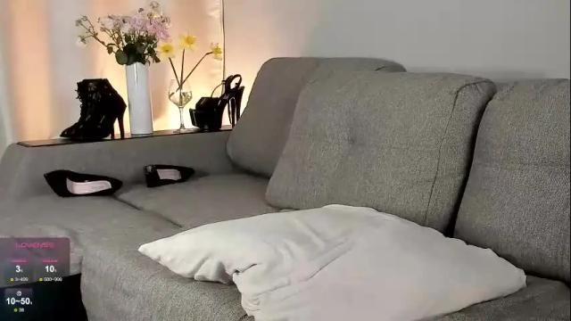 Image 2 of sonya_peony Stream on Chaturbate on 28 days ago