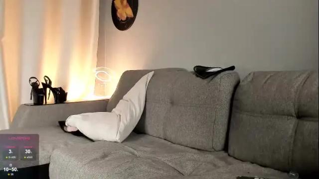 Image 11 of sonya_peony Stream on Chaturbate on 17 days ago