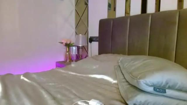 Image 8 of sonyabrage Stream on Chaturbate on 17 months ago