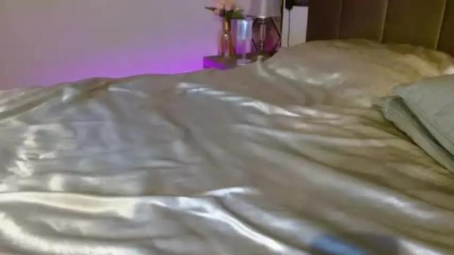 Image 7 of sonyabrage Stream on Chaturbate on 17 months ago