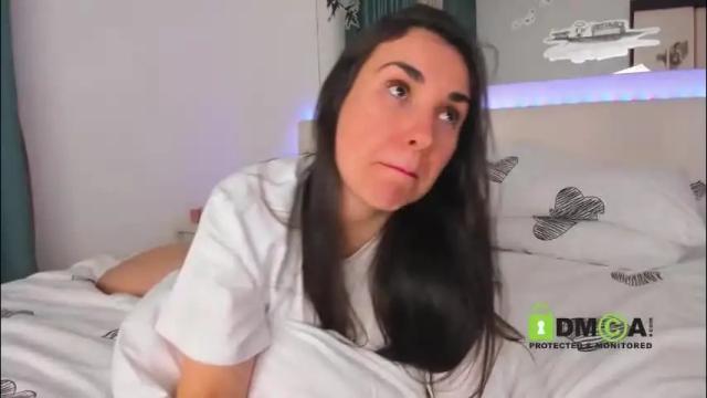 Image 2 of sonyaparadise937 Stream on Chaturbate on 2 months ago