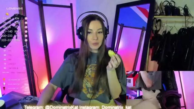 Image 6 of sonyaspark Stream on Chaturbate on 21 months ago