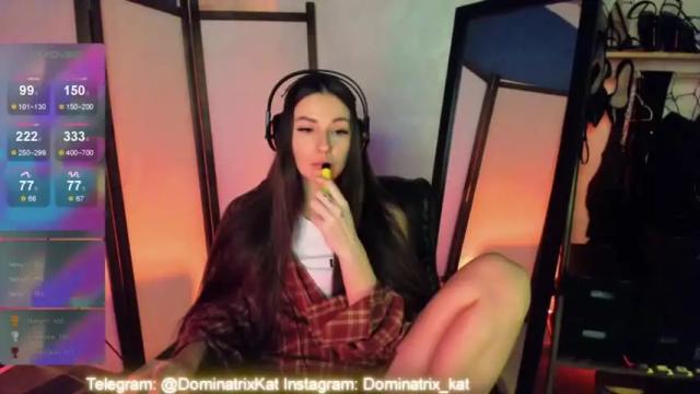 Image 12 of sonyaspark Stream on Chaturbate on 20 months ago