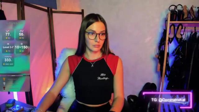 Image 12 of sonyaspark Stream on Chaturbate on 16 months ago