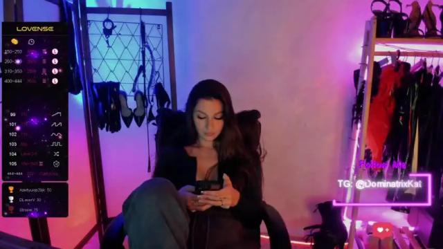 Image 10 of sonyaspark Stream on Chaturbate on 16 months ago