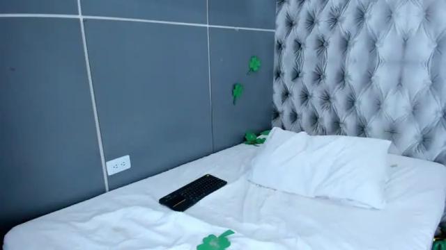 Image 11 of soohyunlee Stream on Chaturbate on 16 months ago
