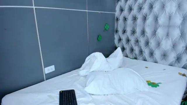 Image 2 of soohyunlee Stream on Chaturbate on 16 months ago