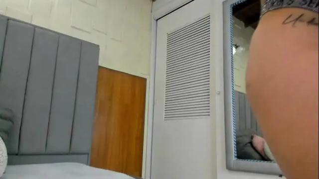 Image 7 of sophia__arenas Stream on Chaturbate on 1 month ago