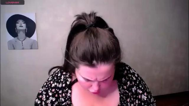 Image 10 of sophia__olsen Stream on Chaturbate on 2 months ago